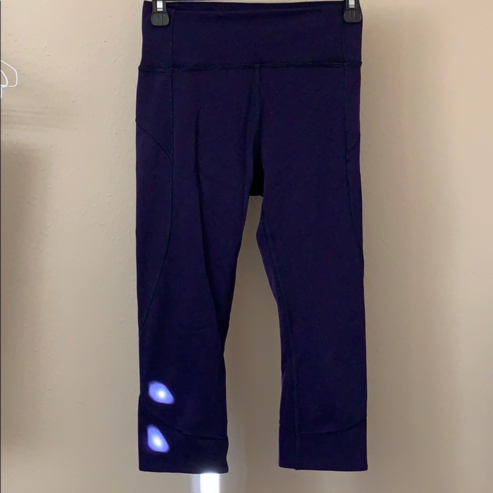 Lululemon yoga pants, Purple, size 6